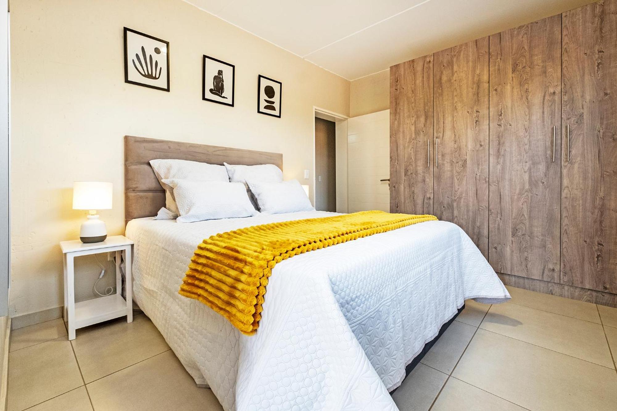 Airport Heights Apartment Boksburg Bagian luar foto